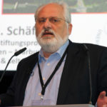 Wer kann das Rätsel um meine Krankheit lösen, Prof. Schäfer?