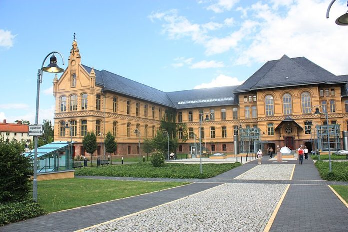 Halle_(Saale),_the_hospital_Bergmannstrost Klinik für Depression
