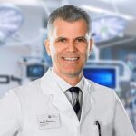 Welche drei Dinge muss ich vor einer Hüft-OP beachten, Dr. Kirschner? Dr. Stephan Kirschner