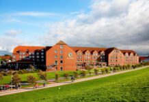 Orthopädische Rehakliniken an der Nordsee und an der Ostsee Dr. Becker Klinik Norddeich Norden