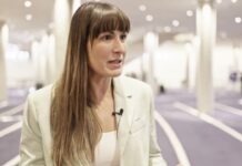 Wann würden Sie Menschen mit Spinalkanalstenose zu einer Operation raten?