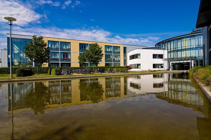 1080px-20080801_PKL_PsychiatrischeKliniken