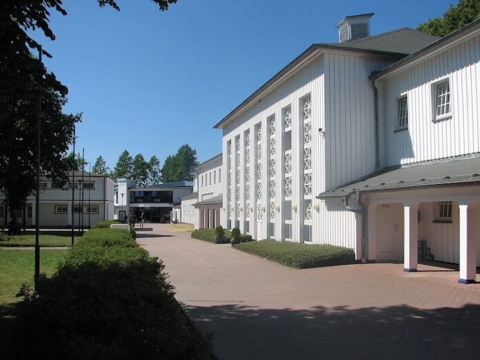 AOK-Klinik Wiek/Ruegen; Foto: Inkowik/CC0
